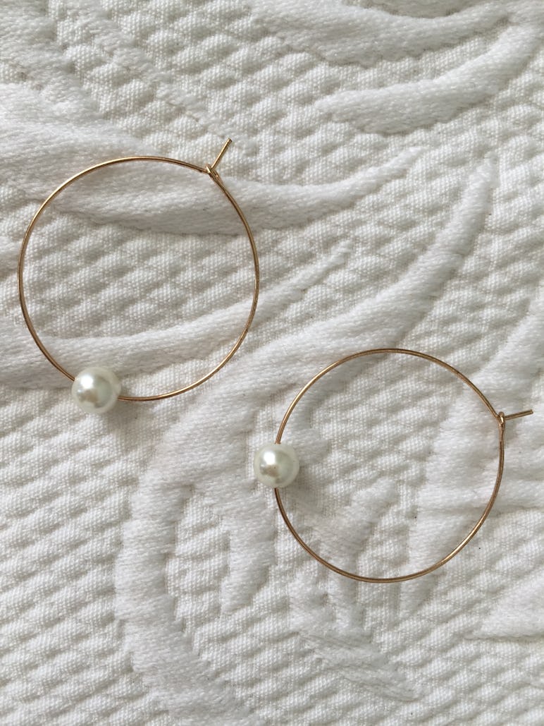 7 Reasons Hoop Earrings Are Your New Favorite Accessory So Stop Calling