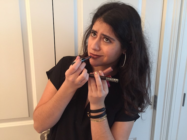 13 Weird Things Many Women Do Before Getting Ready For A Date