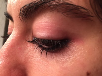 The 13 Emotional Stages Of Removing A Full Face Of Makeup