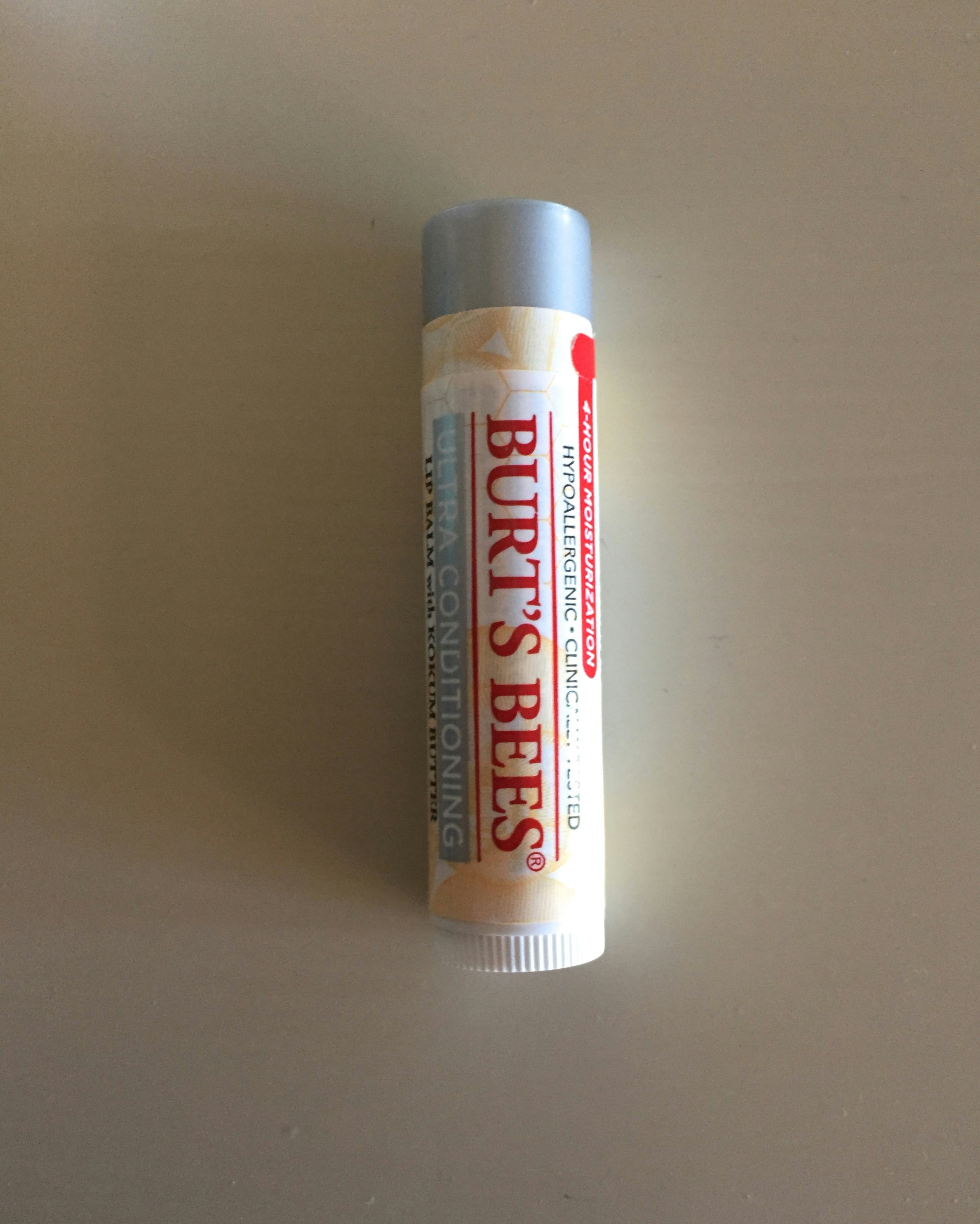 How To Beat Chapped Winter Lips — Testing Out 4 Balms And Chapsticks So