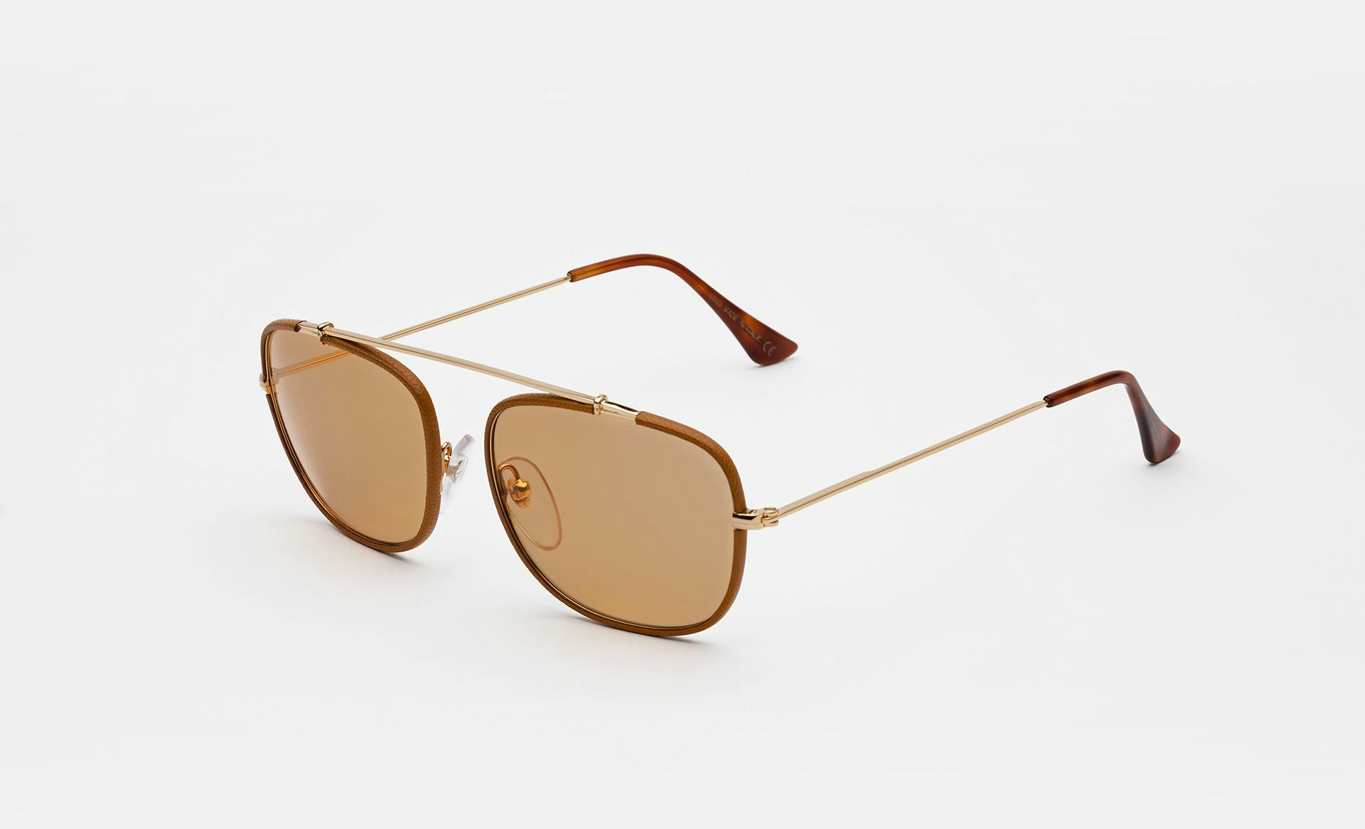 light tinted aviator sunglasses