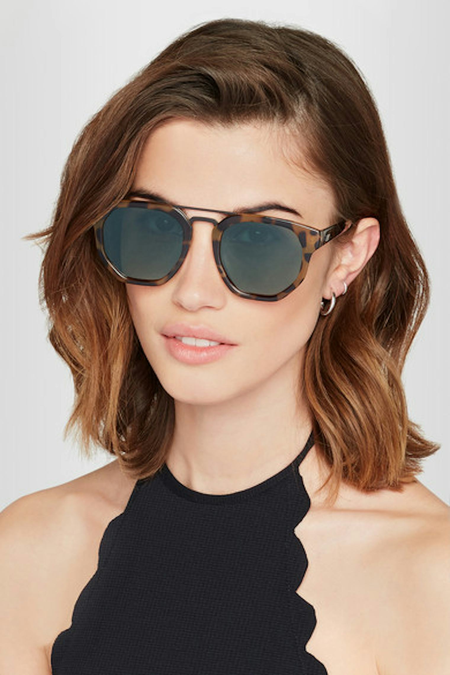 17 Best Sunglasses For The Beach To Shield Your Eyes From The Summer ...