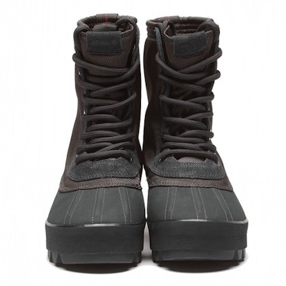 Give vare grim Kanye West's Yeezy 950 Boot Makes Its Debut, But It's Going To Cost You —  PHOTOS