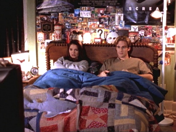 11 Fashionable 90s Bedrooms From Tv Movies You Would Ve Killed