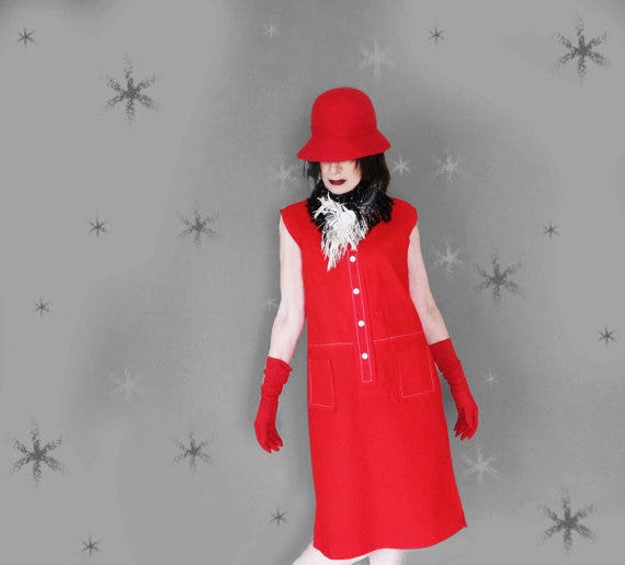 15 Tips For Plus Size Thrift Shopping, Because Vintage Comes In All Sizes