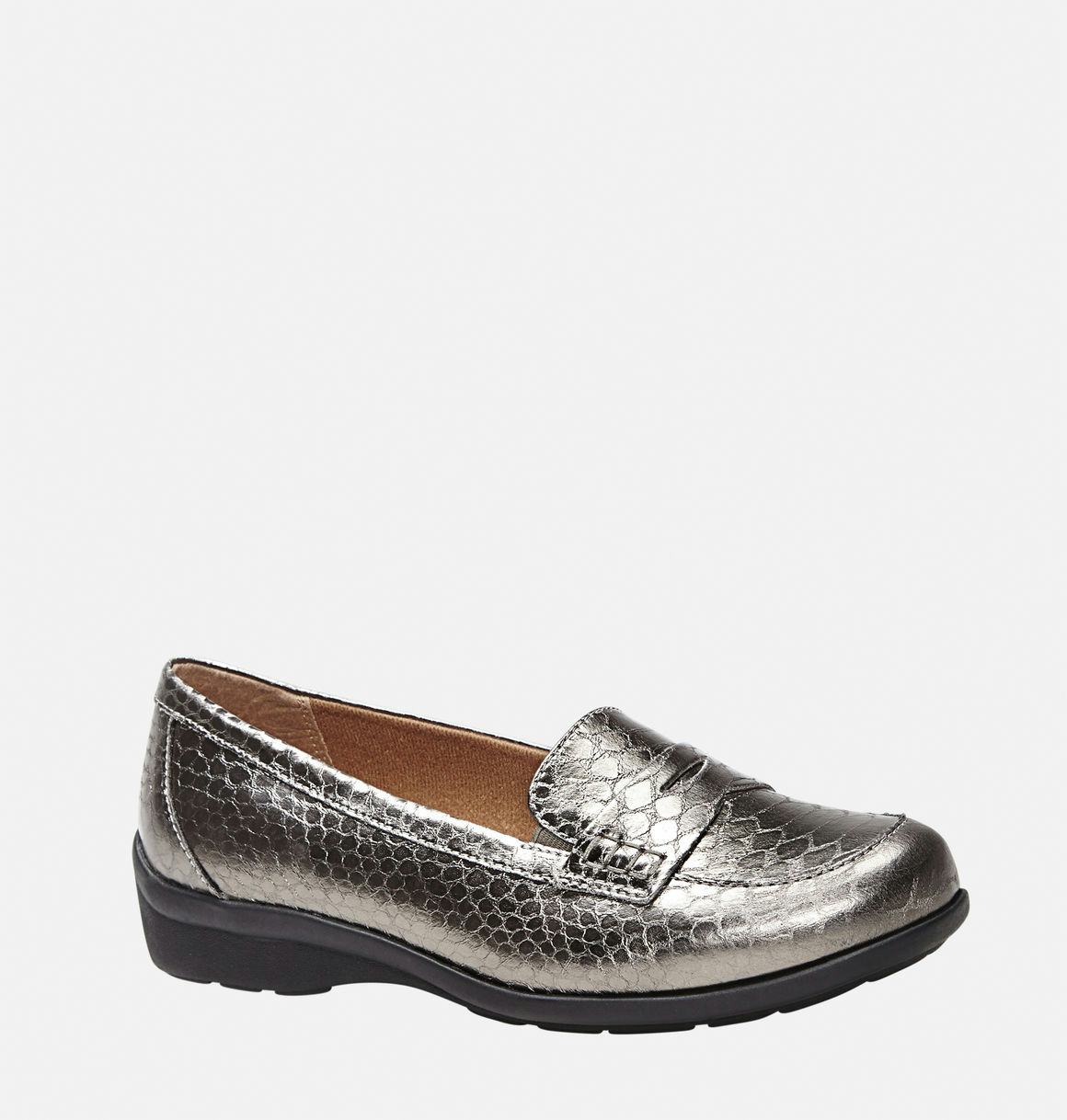 wide fit shoe brands