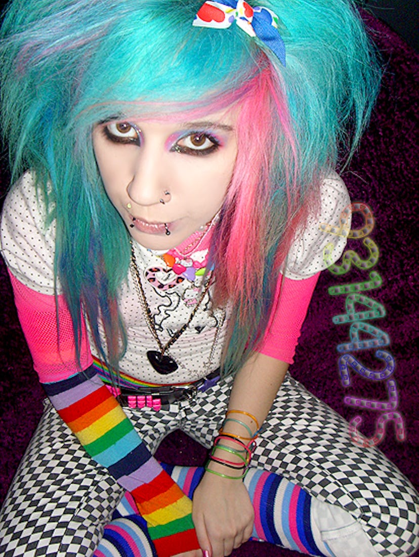 11 Ways Emo And Scene Style In The Early 2000s Were Totally Different