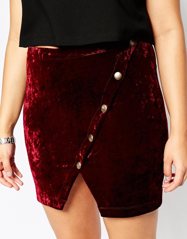 27 Plus Size Velvet Fashions That Are Too Glam To Miss Out On — Photos