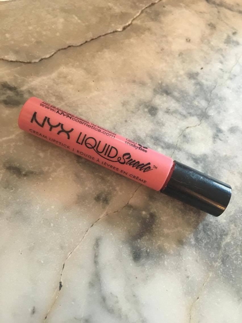 Do You Need Lip Liner For Liquid Lipstick? You Might Be Better Off