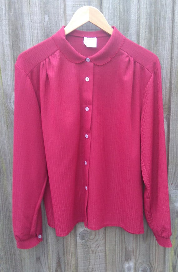 15 Tips For Plus Size Thrift Shopping, Because Vintage Comes In All Sizes