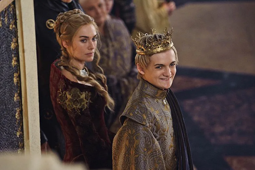 Cersei Lannister's Fashion Evolution Through 'Game Of Thrones' And How Her Wardobe Mirrors Her Character Cersei Lannister's Fashion Evolution Through 'Game Of Thrones' And How Her Wardobe Mirrors Her Character