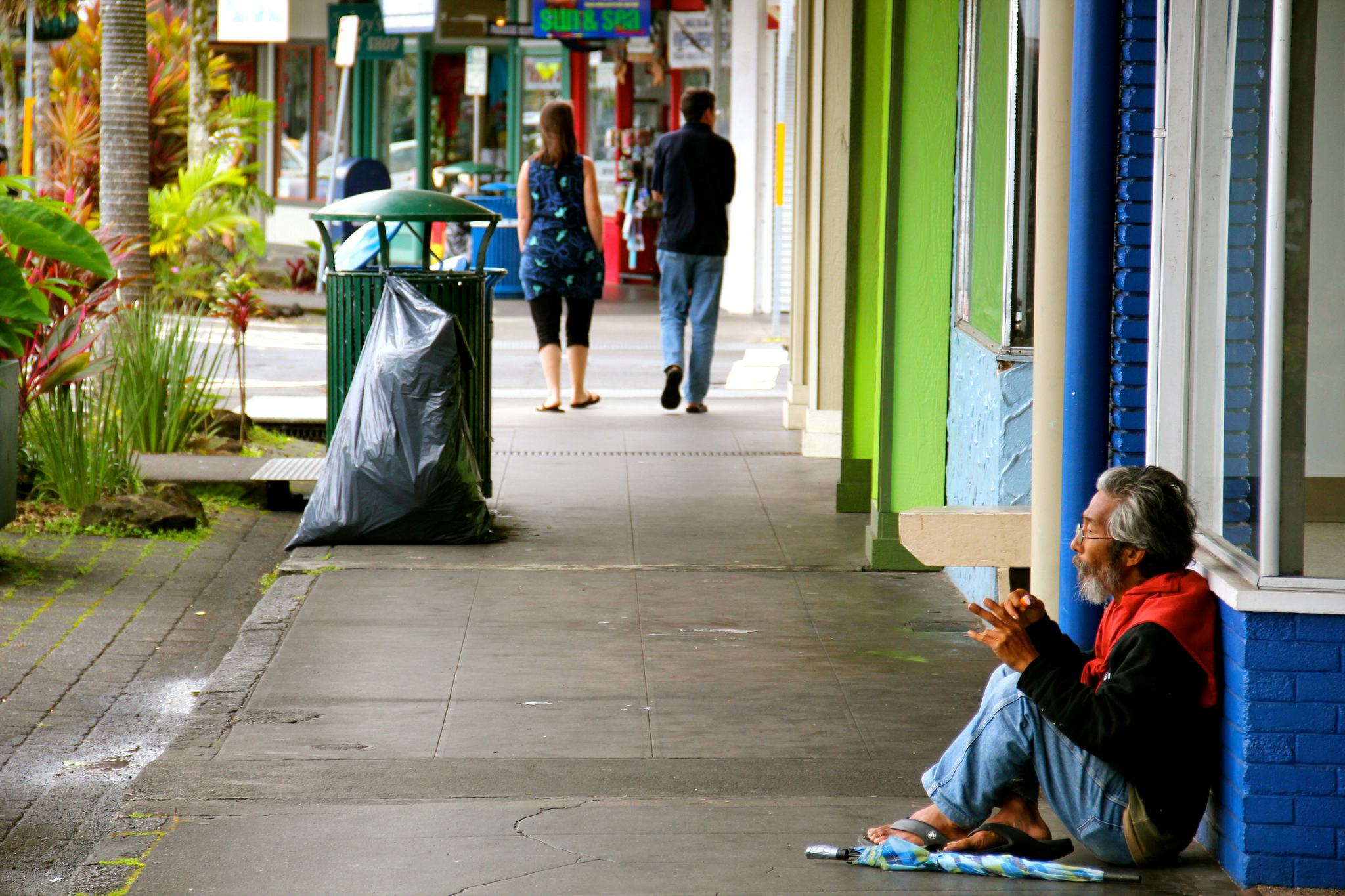 Why Is Hawaii's Homeless Population So High? The Governor Declared A