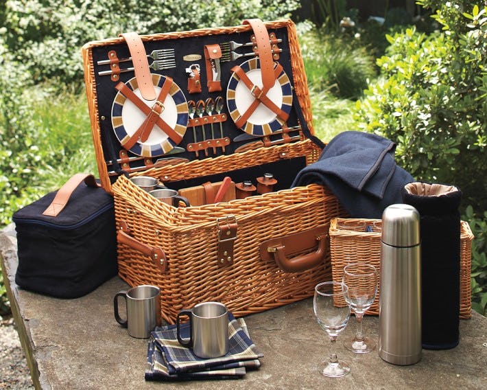 5 Picnic Essentials You Need To Celebrate National Picnic Day Right
