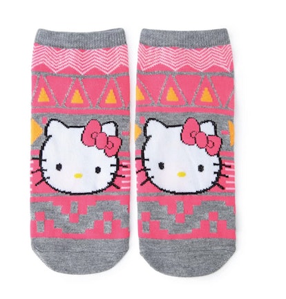 13 Ways To Wear Hello Kitty Every Day Without Looking Like You're ...