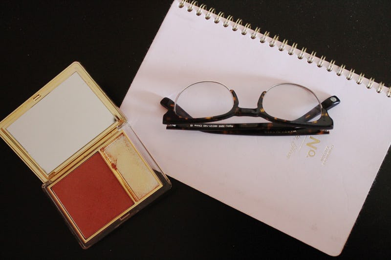 7 Reasons You Shouldn't Look In The Mirror Every Day