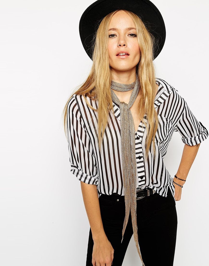 Skinny Scarves Are OnTrend This Fall, So Start Adding Them To All Of