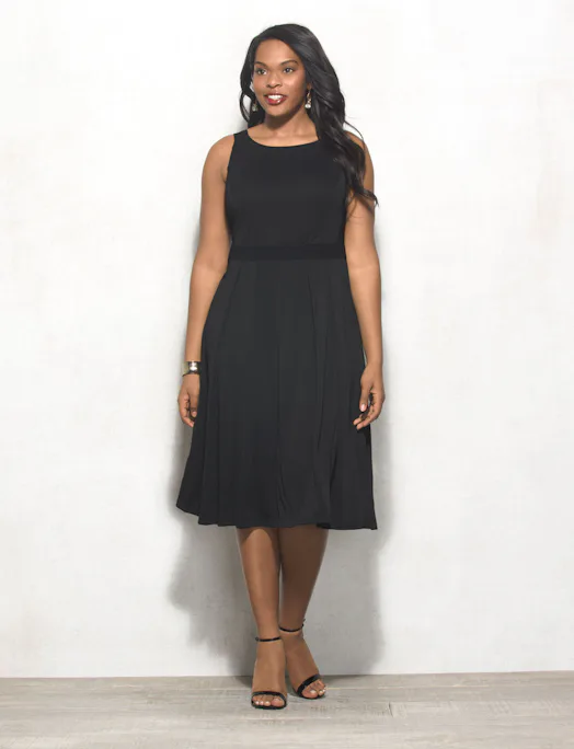 ashley graham clothing line dress barn When Is Ashley Graham X DRESSBAR At Dressbarn Coming Out? Fall Is Just Too Far PHOTO