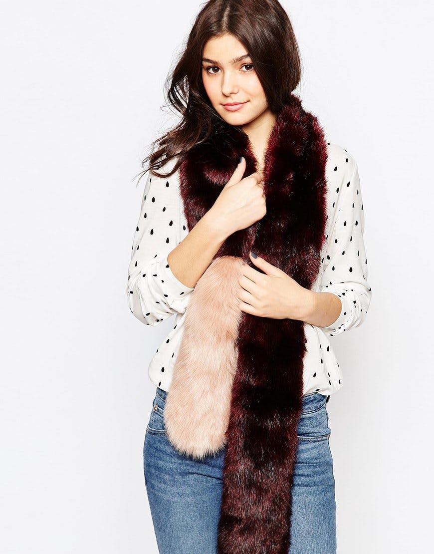 Skinny Scarves Are OnTrend This Fall, So Start Adding Them To All Of