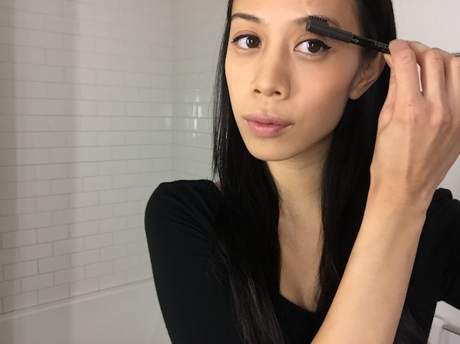 How To Get Straight Korean Brows  Without Trimming Your  How To Get Straight Korean Brows  Without Trimming Your