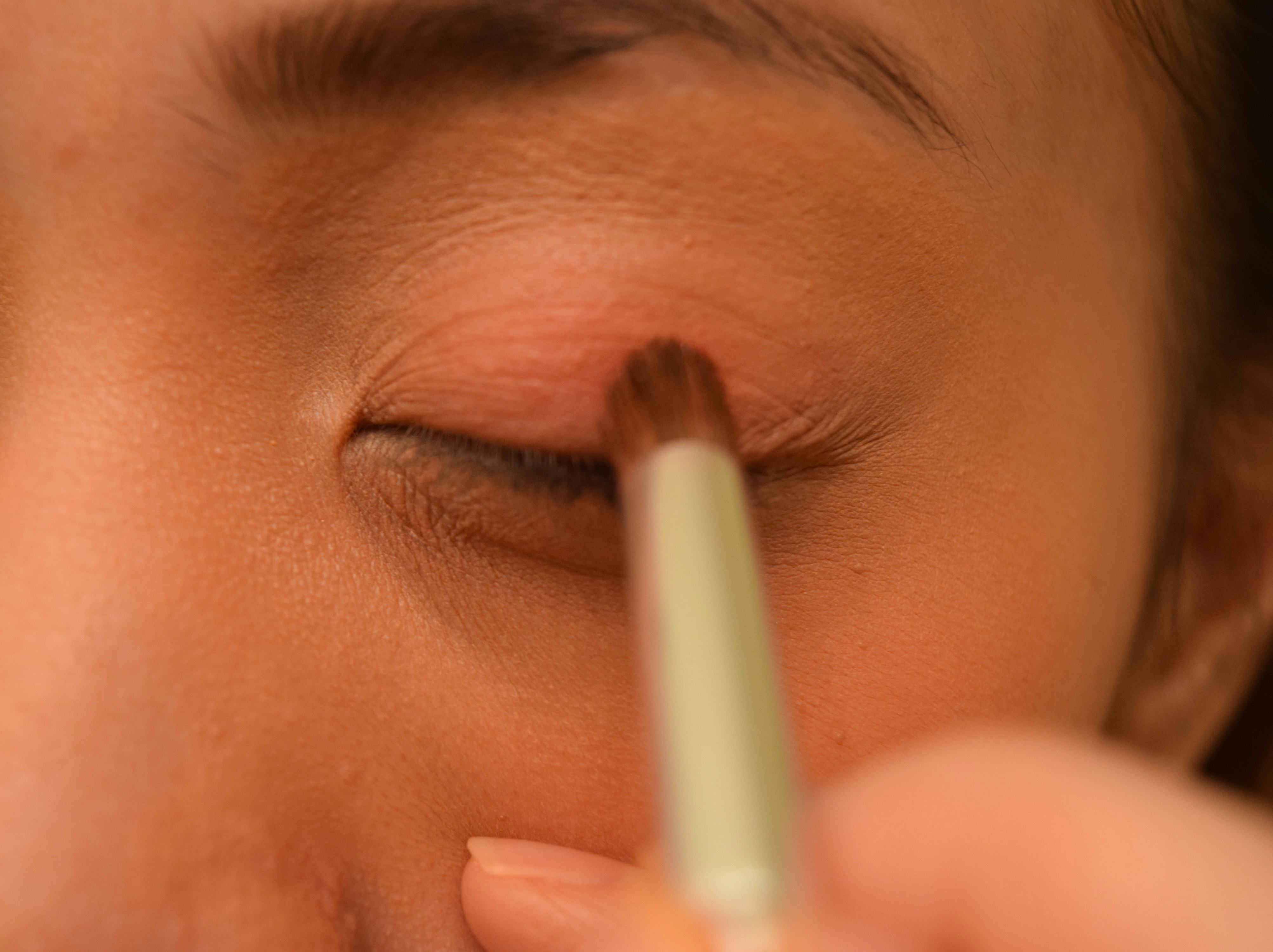 I Tried Red Lipstick As A Concealer, Plus 4 Ways To Use Other Lipstick Colors In Your Makeup Routine