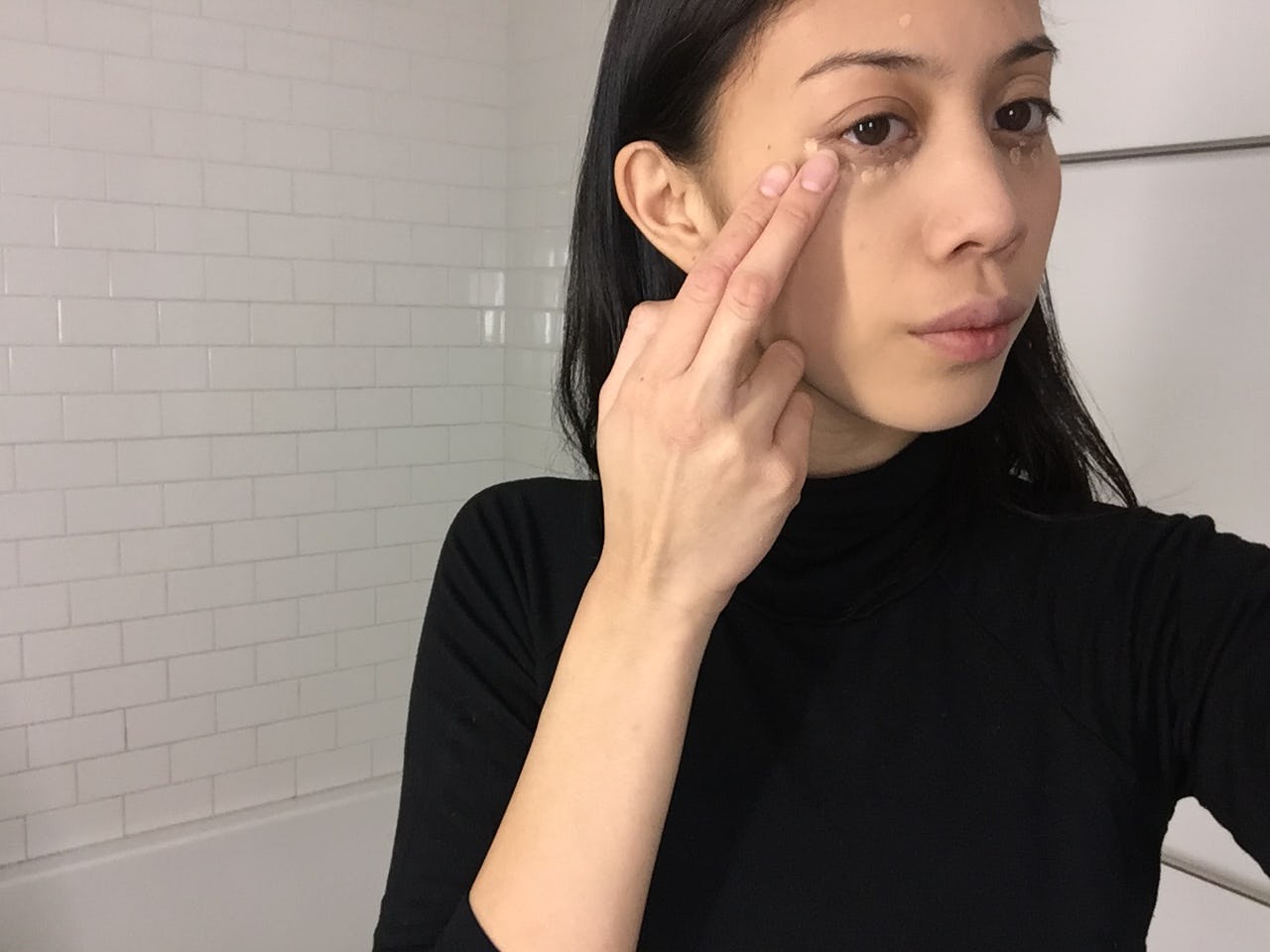 I Used My Fingers Instead Of Makeup Brushes & Here's What Happened — PHOTOS