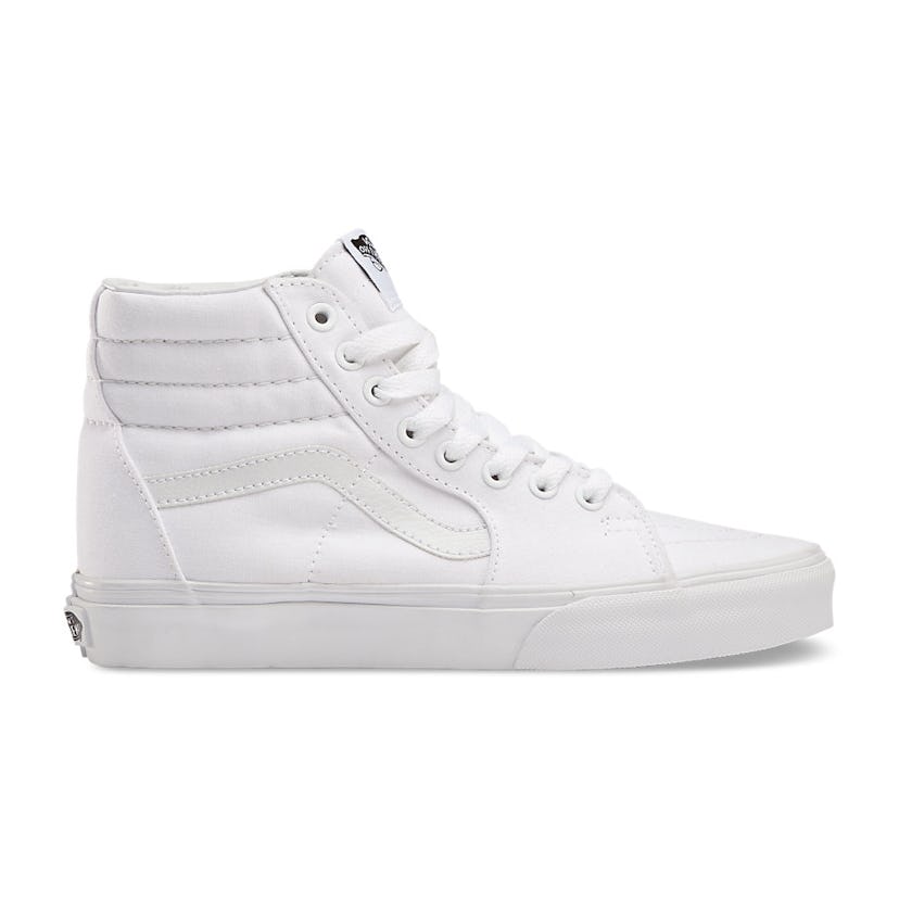 8 Reasons You Should Own White Vans Besides The Fact That Damn Daniel Does