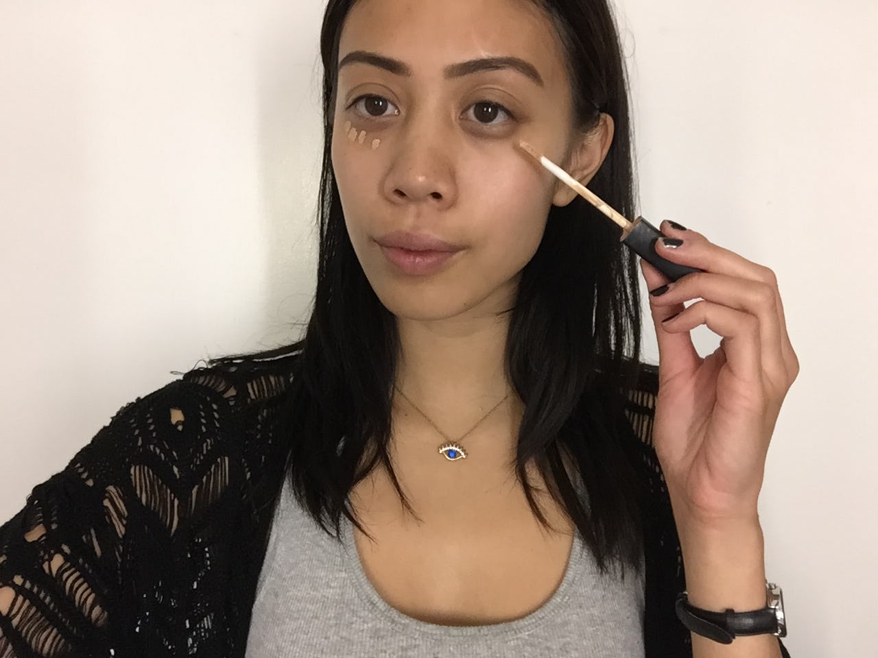 I Put Baby Powder On My Face & Submerged It Into Water & It Helped My