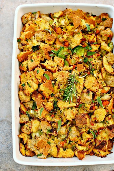 11 Vegan Stuffing Ideas For Thanksgiving (With Gluten-Free Options)