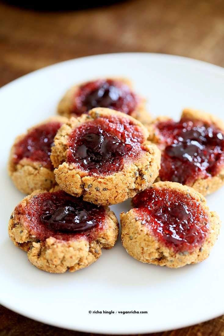 29 Vegan Christmas Cookie Recipes For 2016 That Santa Will Go To Town On