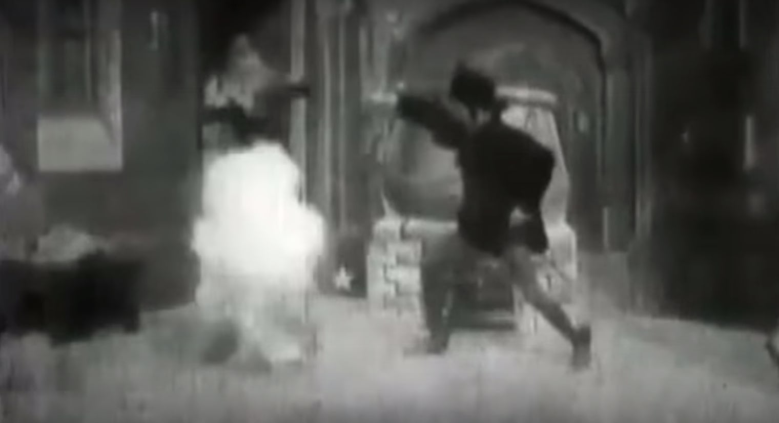 What Was The First Horror Movie Here Are 8 Things You Need To See In what-was-the-first-horror-movie-here-are-8-things-you-need-to-see-in