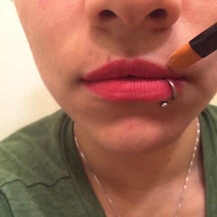 How To Apply Lipstick With A Lip Ring, Because Painting Around Your
