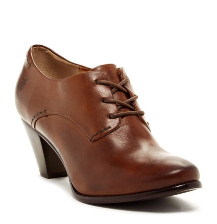 9 Fall Shoes That Aren't Boots, Because A Little Variety Is Good