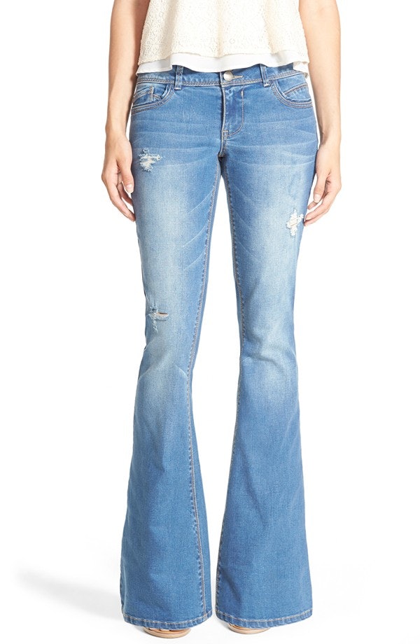 7 Best Flare Jeans For Fall, Because The '70s Look Is Timeless