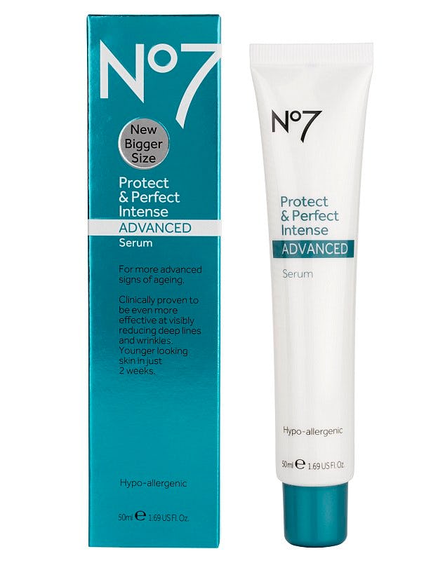 10 Best Moisturizing Serums For Dry, Brittle Skin — PHOTOS