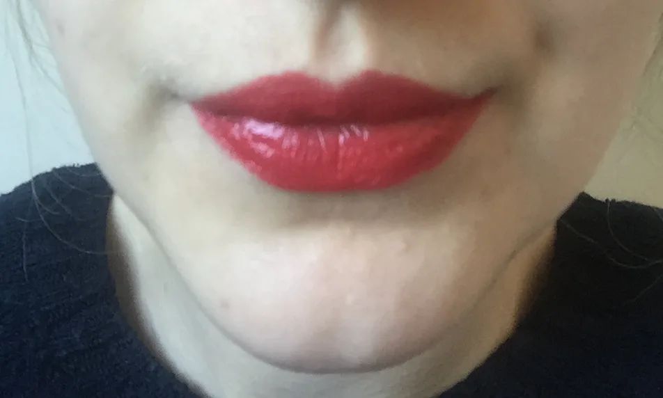 How To Make Lipstick Out Of Eyeshadow If You're On A Budget But Love