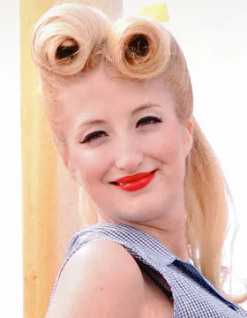 Phoebe Avison