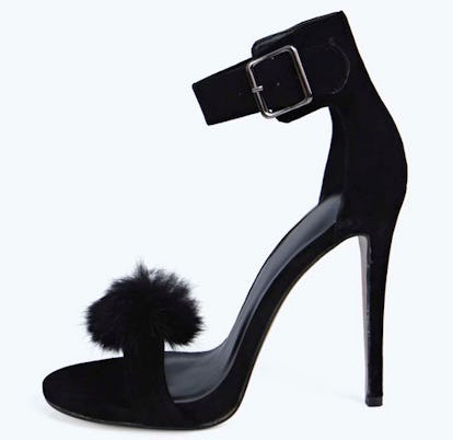 Fluffy pom 2025 pom heels