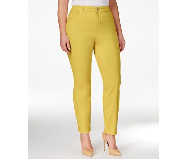 The 17 Best Plus Size Jeans For Spring