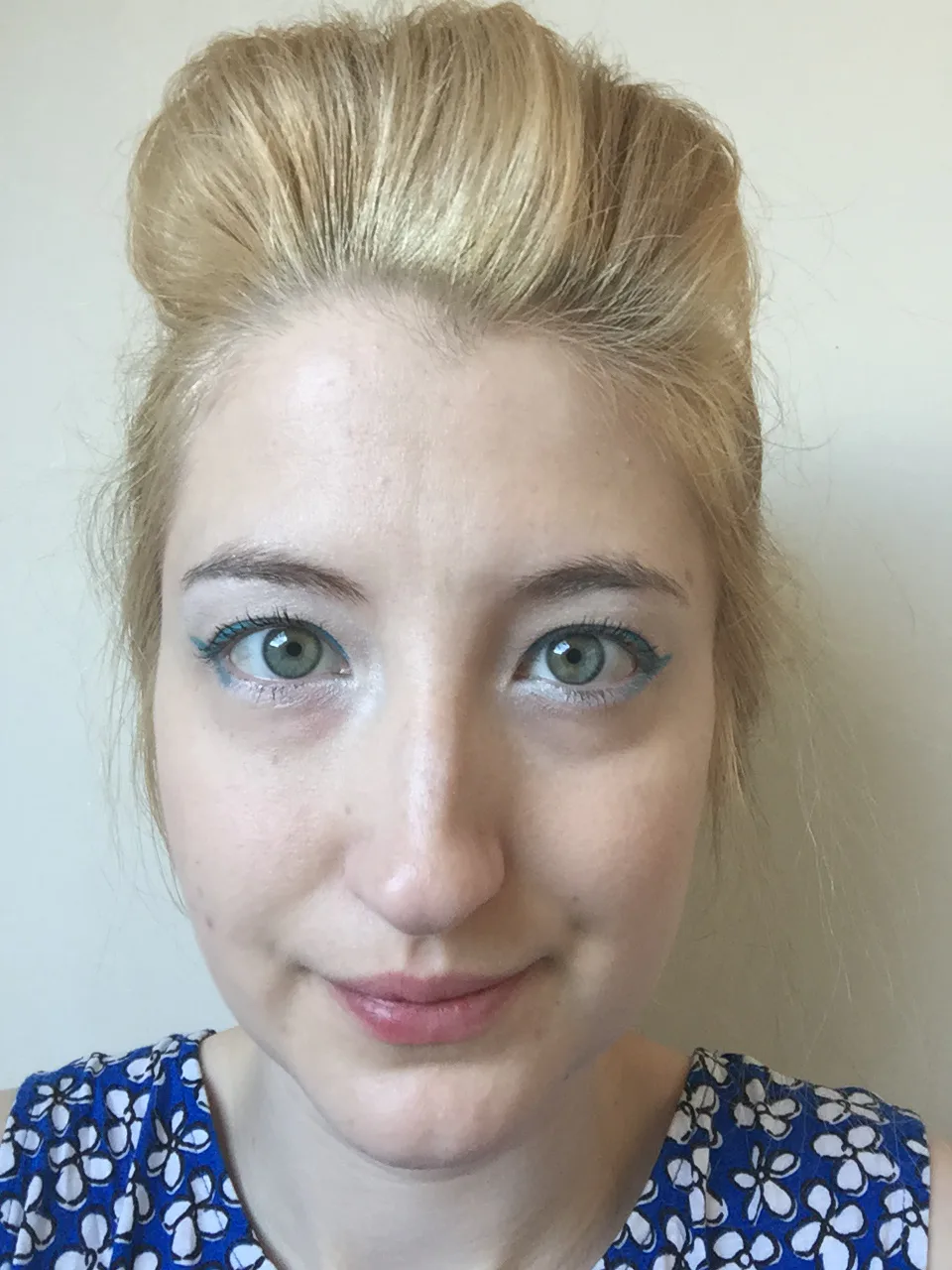 3 Mermaid Makeup Looks Inspired By The Novel 'Deep Blue' So You Can Be ...