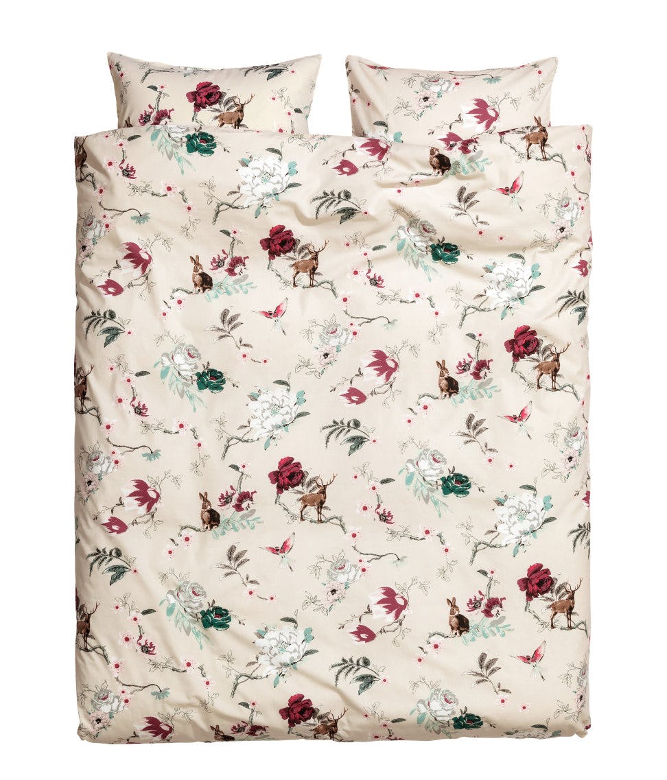 9 Quirky Bedding Sets That'll Make Your Room As Unique As You