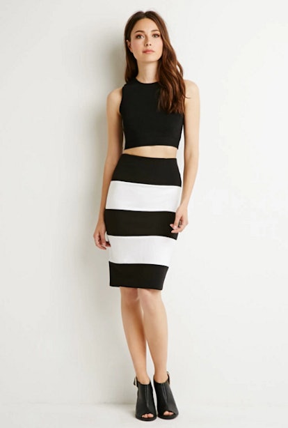 What To Wear To Someone Else S Graduation Without Stealing