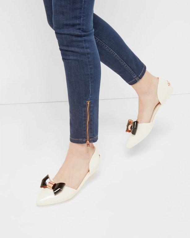 fashionable flats for work