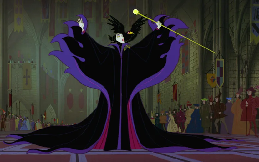 7 Times Disney Villains Were More Stylish Than The Princesses Because Cruella And Ursula Are True Queens 7 Times Disney Villains Were More Stylish Than The Princesses Because Cruella And Ursula Are True Queens