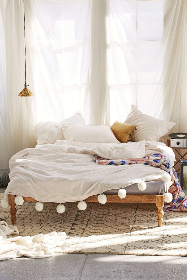 9 Quirky Bedding Sets That Ll Make Your Room As Unique As You