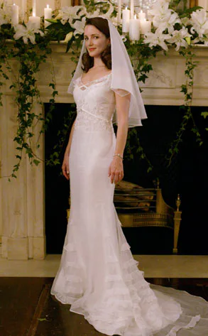 charlotte sex and the city bridesmaid dress 5 Of Charlotte York's Best Looks Because Carrie Bradshaw Wasn't The Only ' Sex And The City' Girl With Iconic Style