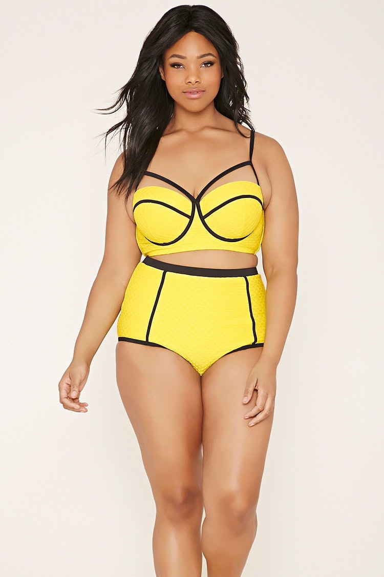 Here are 21 cute plus-size swimsuits that you'll want to wear even when  you're not at the beach - HelloGigglesHelloGiggles