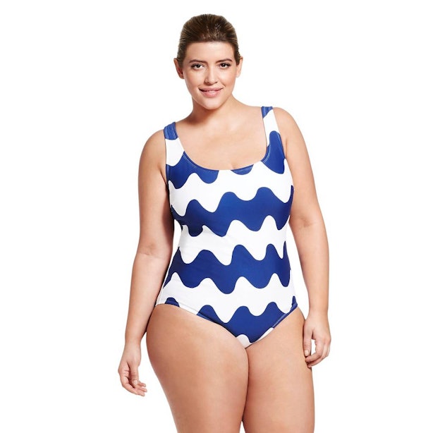 15 Fourth Of July Plus Size Swimsuits To Look Pretty & Patriotic In