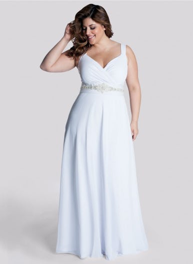 These 8 Plus Size Wedding Gown Designers Are Perfect For Body Positive ...