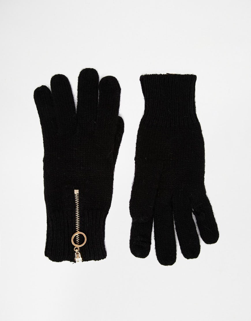 How To Wash Gloves & Ensure Your Warm Winter Accessories Last The