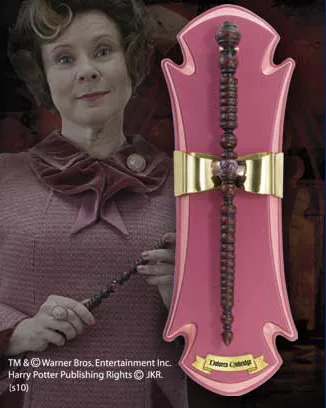 A Dolores Umbridge Halloween Costume Is So Necessary Since The Hogwarts  Headmaster Is One Scary Monster